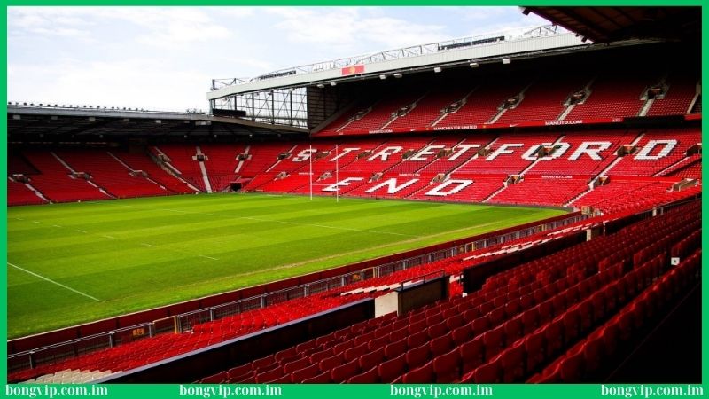 Soi kèo MU (Manchester United) sân nhà thuận lợi hơn